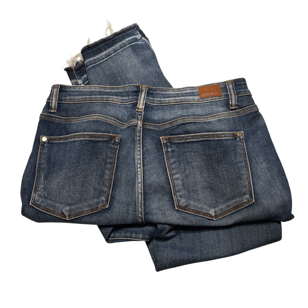 JUDY BLUE Step Hem Skinny Fit Blue Jeans Size 11/30 — Perfect for Summer!!! - Picture 4 of 9